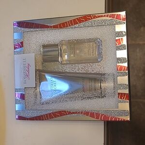 NWT Victoria's Secret Bombshell Holiday Set